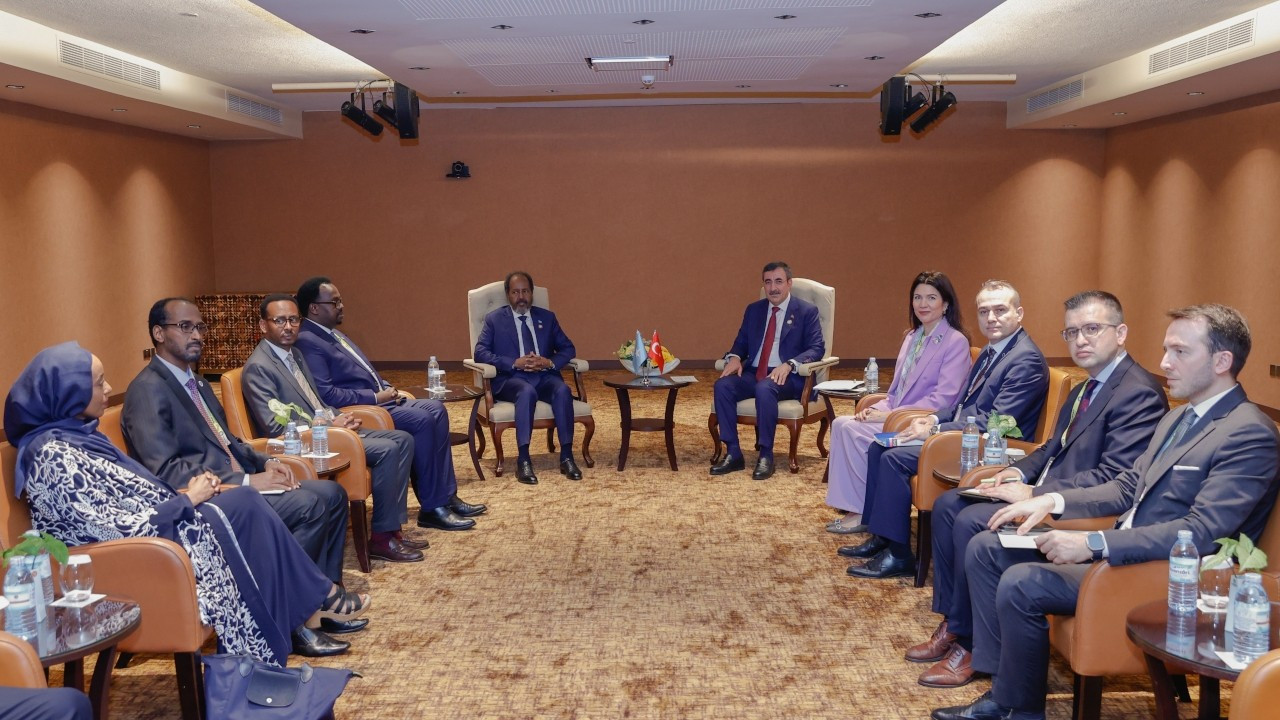 Cevdet Yılmaz, Somali Cumhurbaşkanı Mahmud ile görüştü