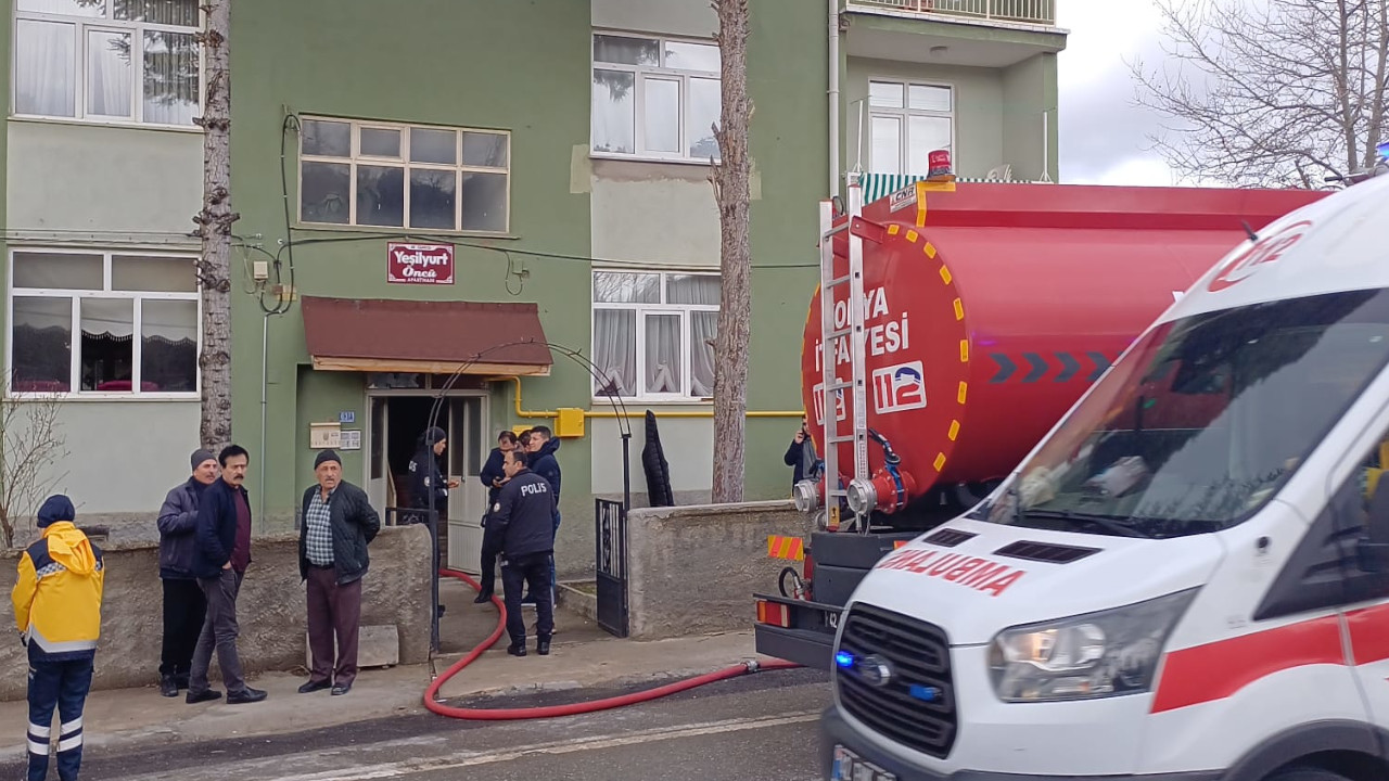 Konya'da evde patlama: Doğal gaz kaçağı şüphesi