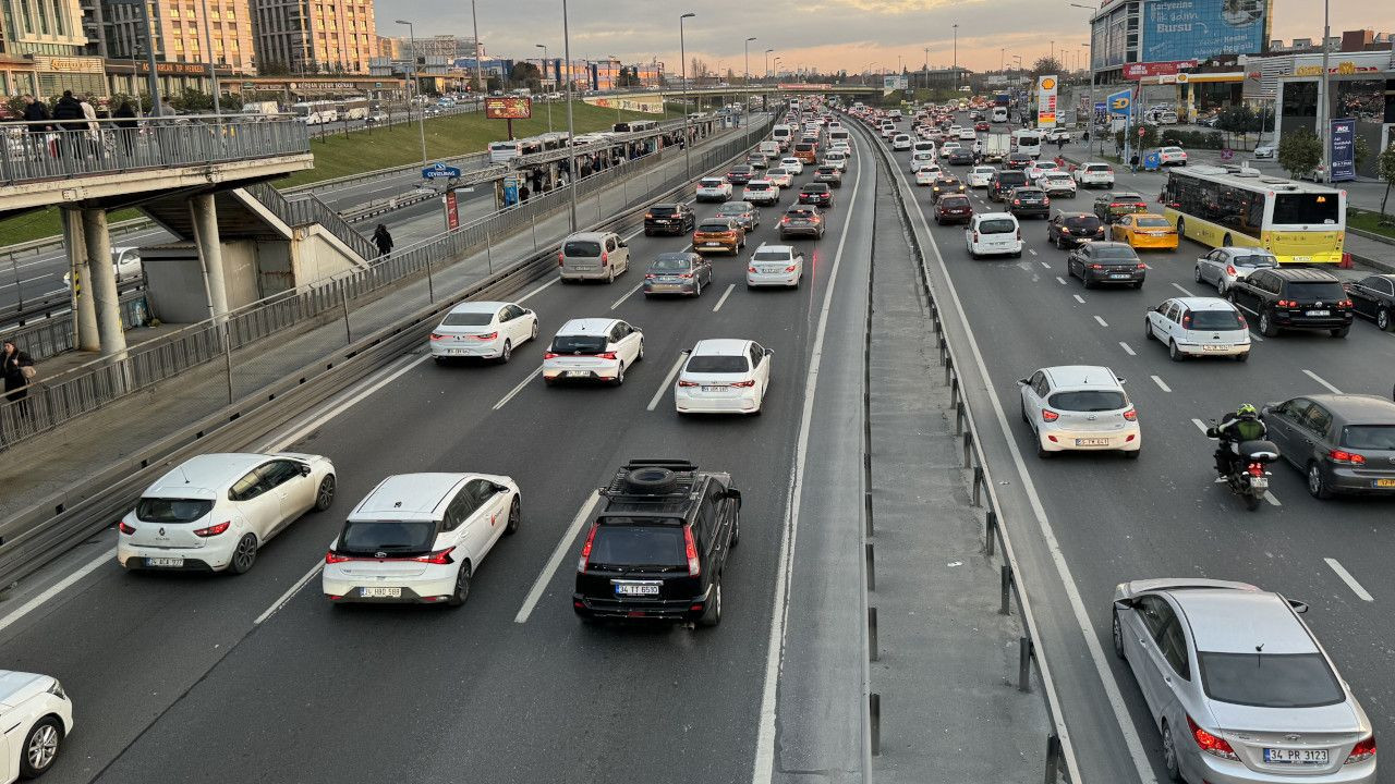 Trafiğe giren üstüne para ödesin: İstanbul'da hedefte iki ilçe var - Sayfa 1