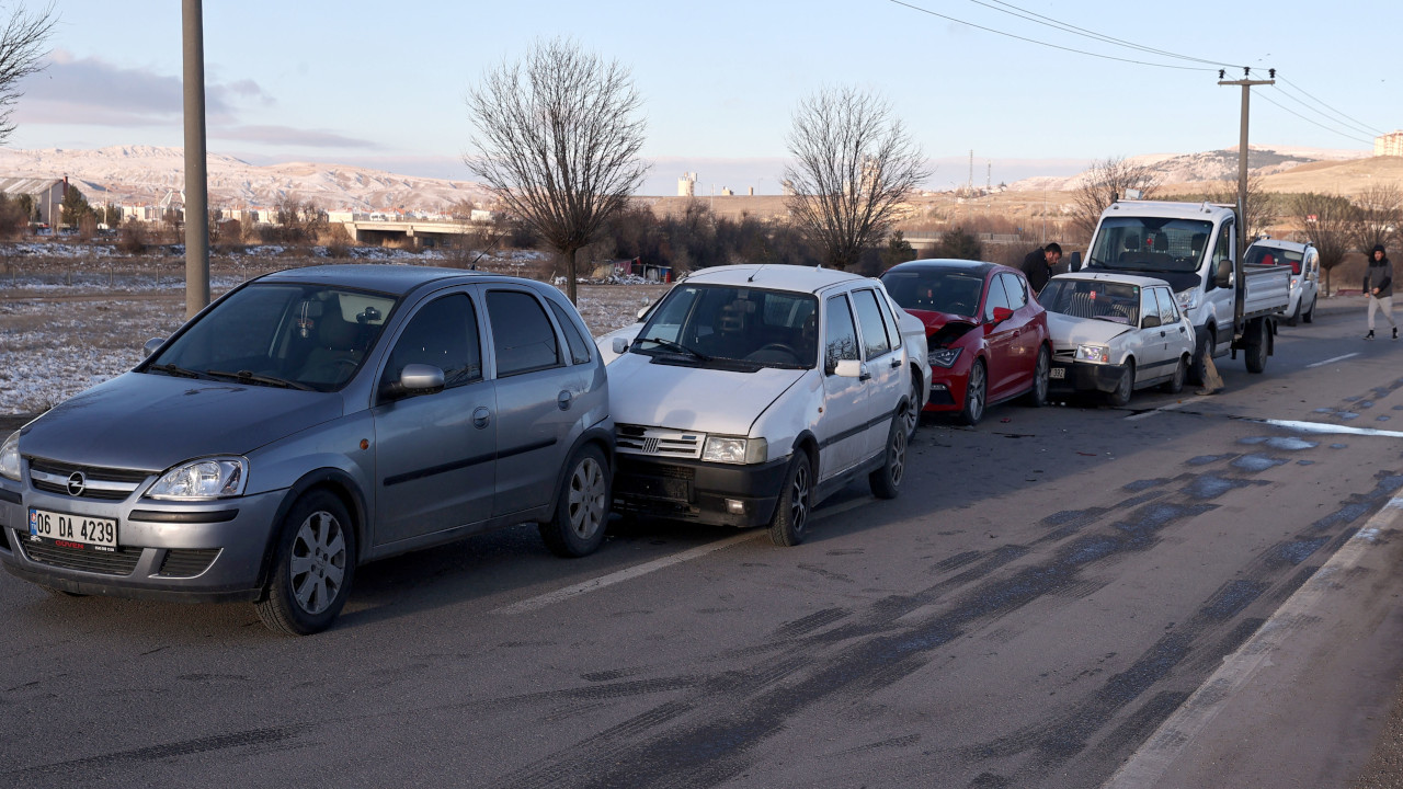 Sivas'ta zincirleme kaza