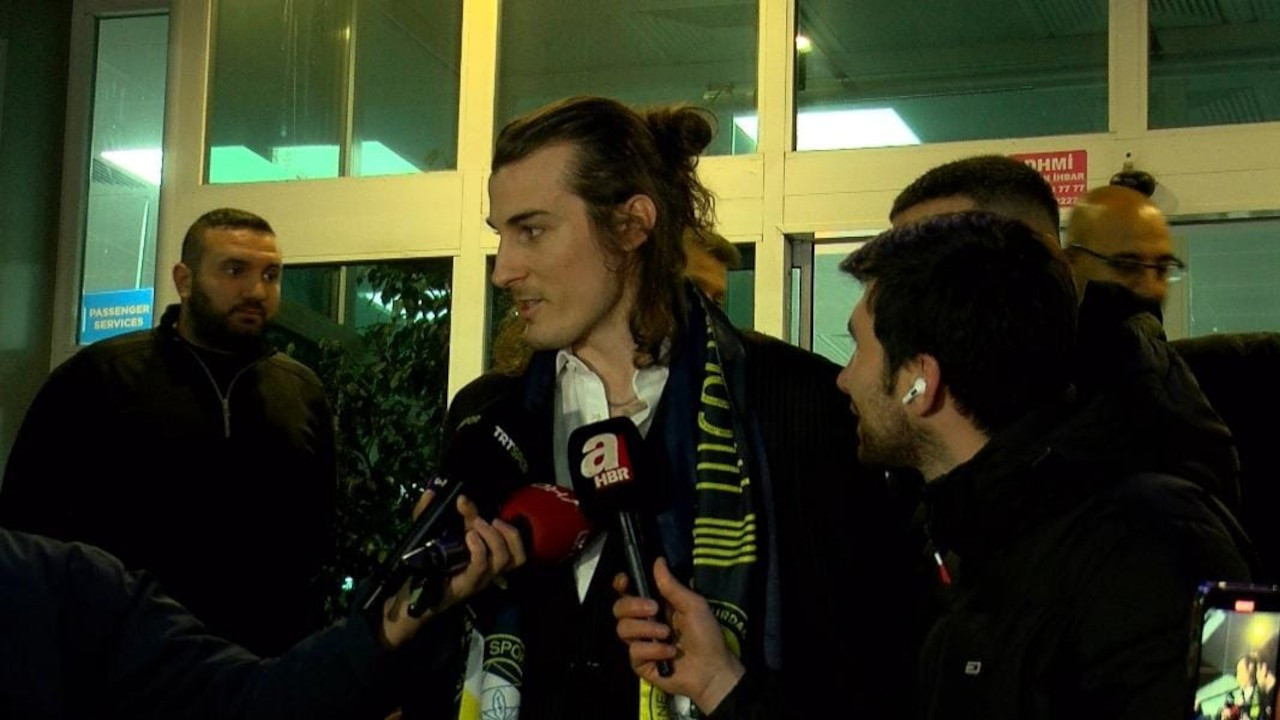Çağlar Söyüncü, Fenerbahçe transfer için İstanbul'da