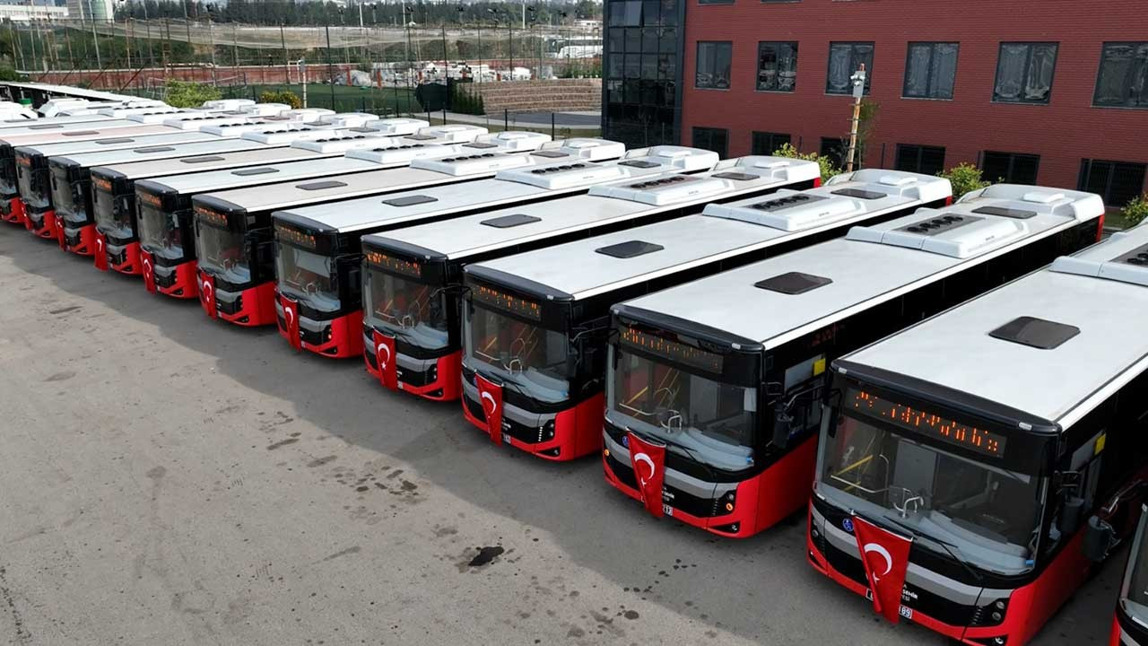 Antalya Büyükşehir filosuna son 5 ayda 102 yeni otobüs katıldı