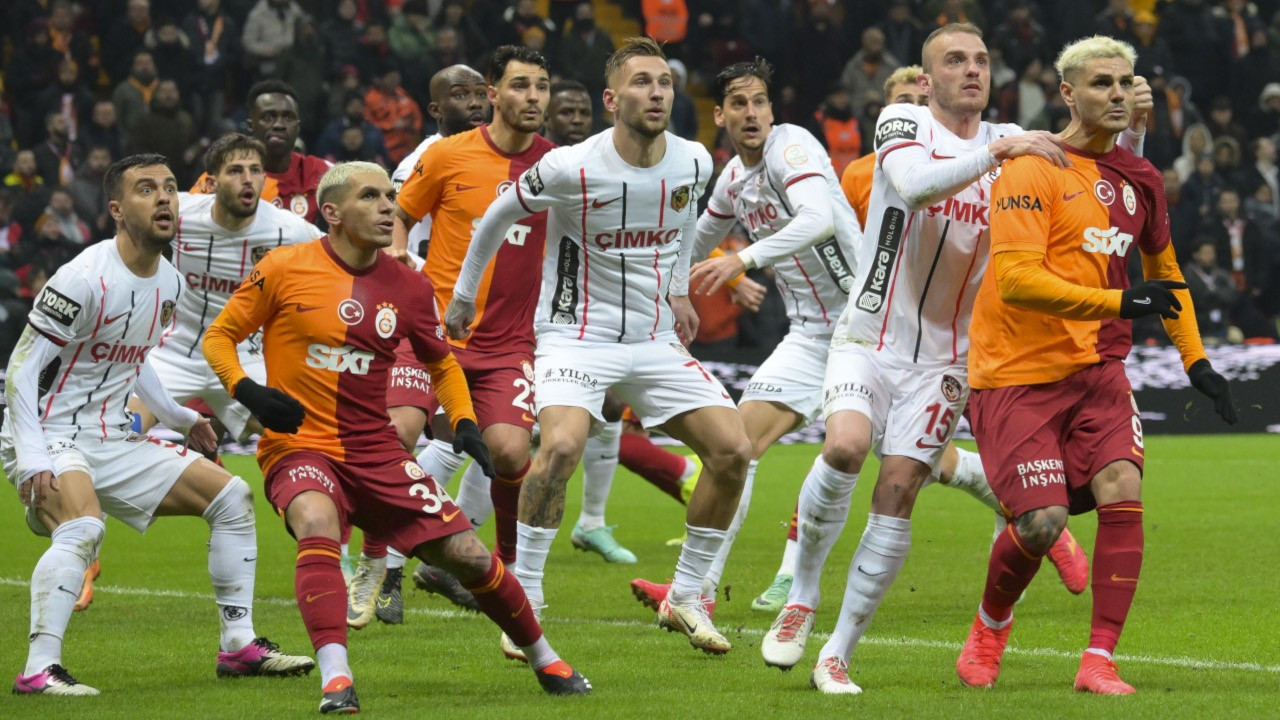 Galatasaray ikinci yarının sonunda geri döndü: 2-1