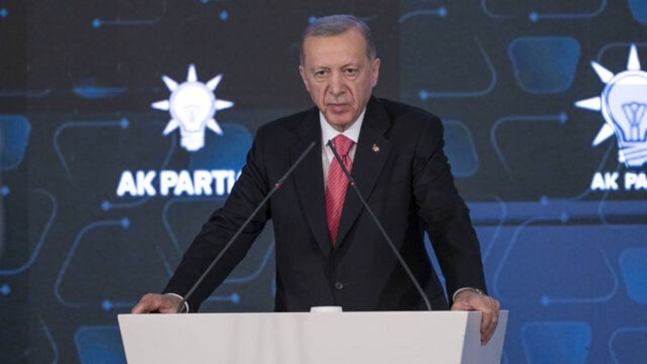 AK Parti'nin seçim beyannamesi açıklandı