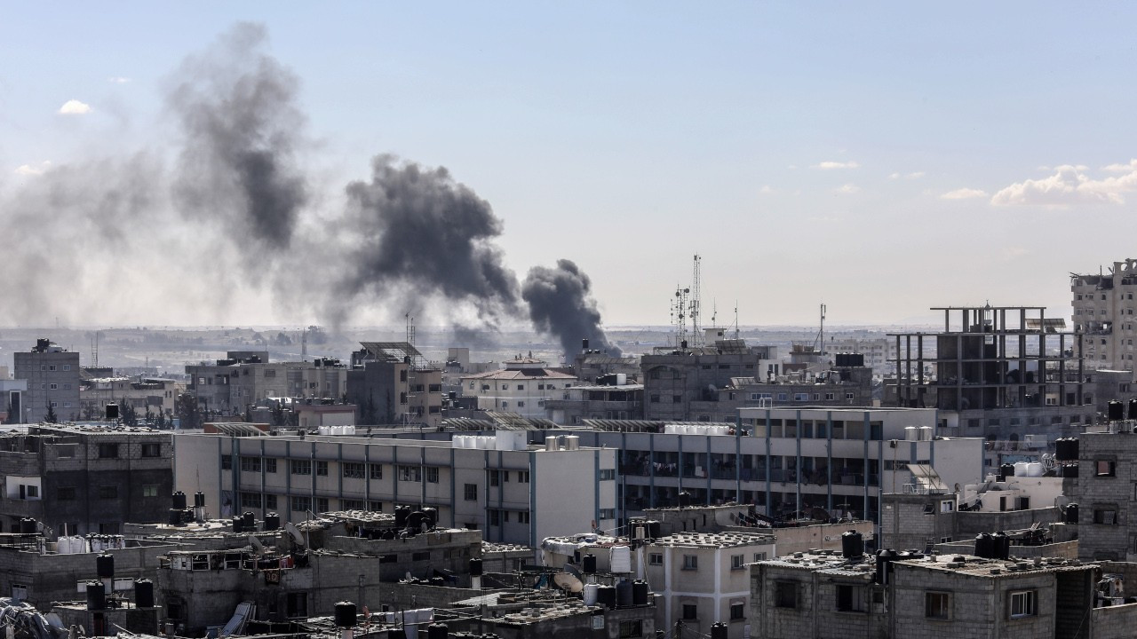 Gazze'de öldürülen Filistinlilerin sayısı 27 bin 19'a yükseldi