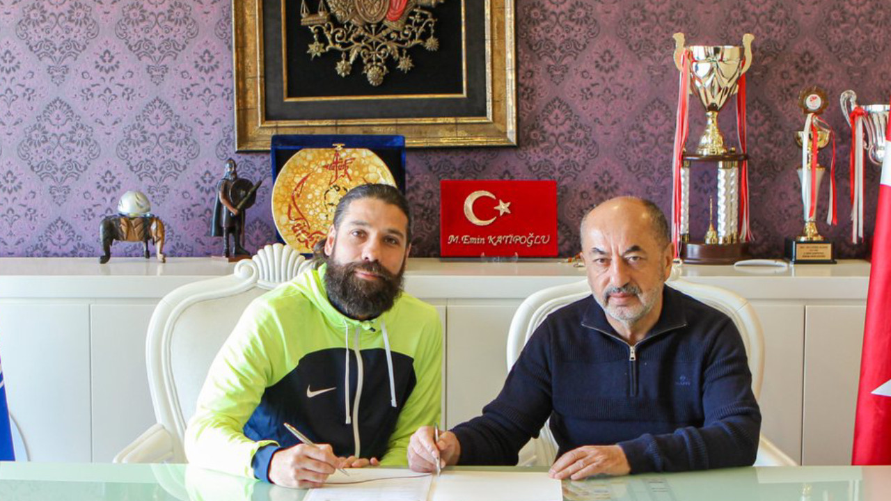 Ankaraspor'un kaptanı Olcay Şahan takımın futbol sorumlusu oldu