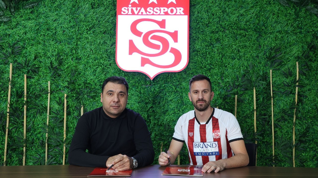 Sivasspor'a Hırvat orta saha