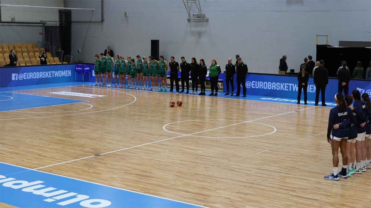 İrlanda Kadın Basketbol Takımı İsrail takımının elini sıkmayı reddetti