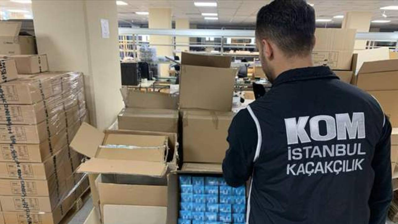 Kaçakçılık operasyonunda 18 bin 325 cep telefonu ele geçirildi