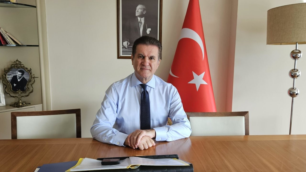 Sarıgül'den belediye başkan adaylarına 'sosyal konut projesi' önerisi