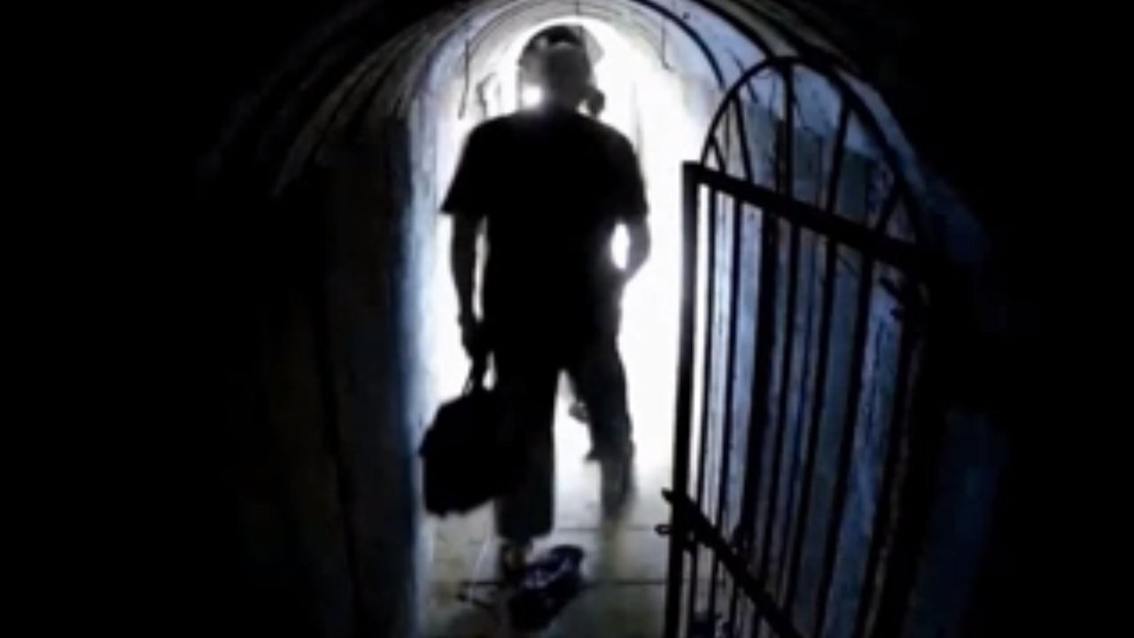 İsrail ordusu: Hamas lideri Yahya Sinvar tünellerde görüntülendi