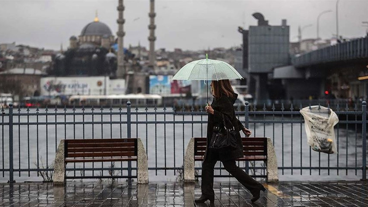 Meteoroloji'den İstanbul uyarısı: Perşembe günü sağanak yağış var