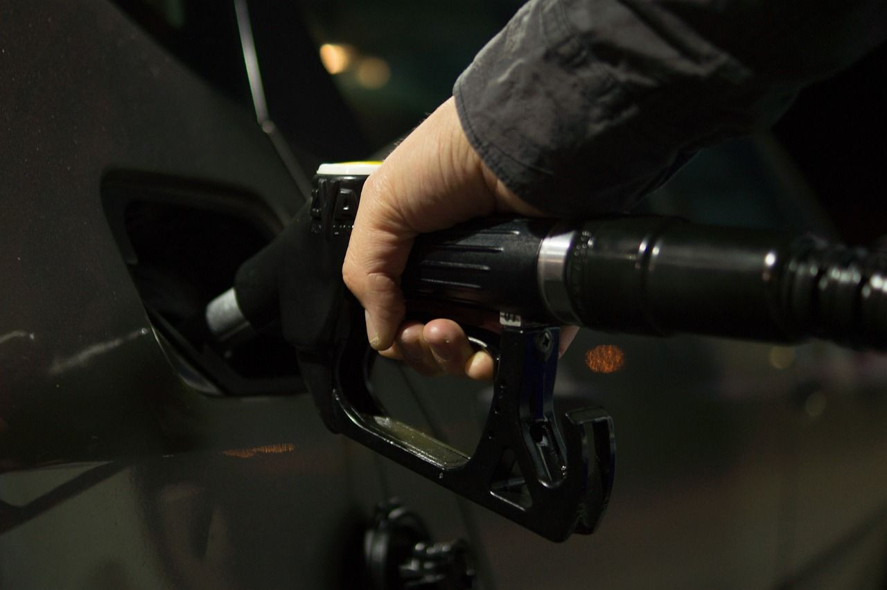 Motorinin ardından benzine büyük zam: 15 Şubat güncel akaryakıt fiyatları - Sayfa 4
