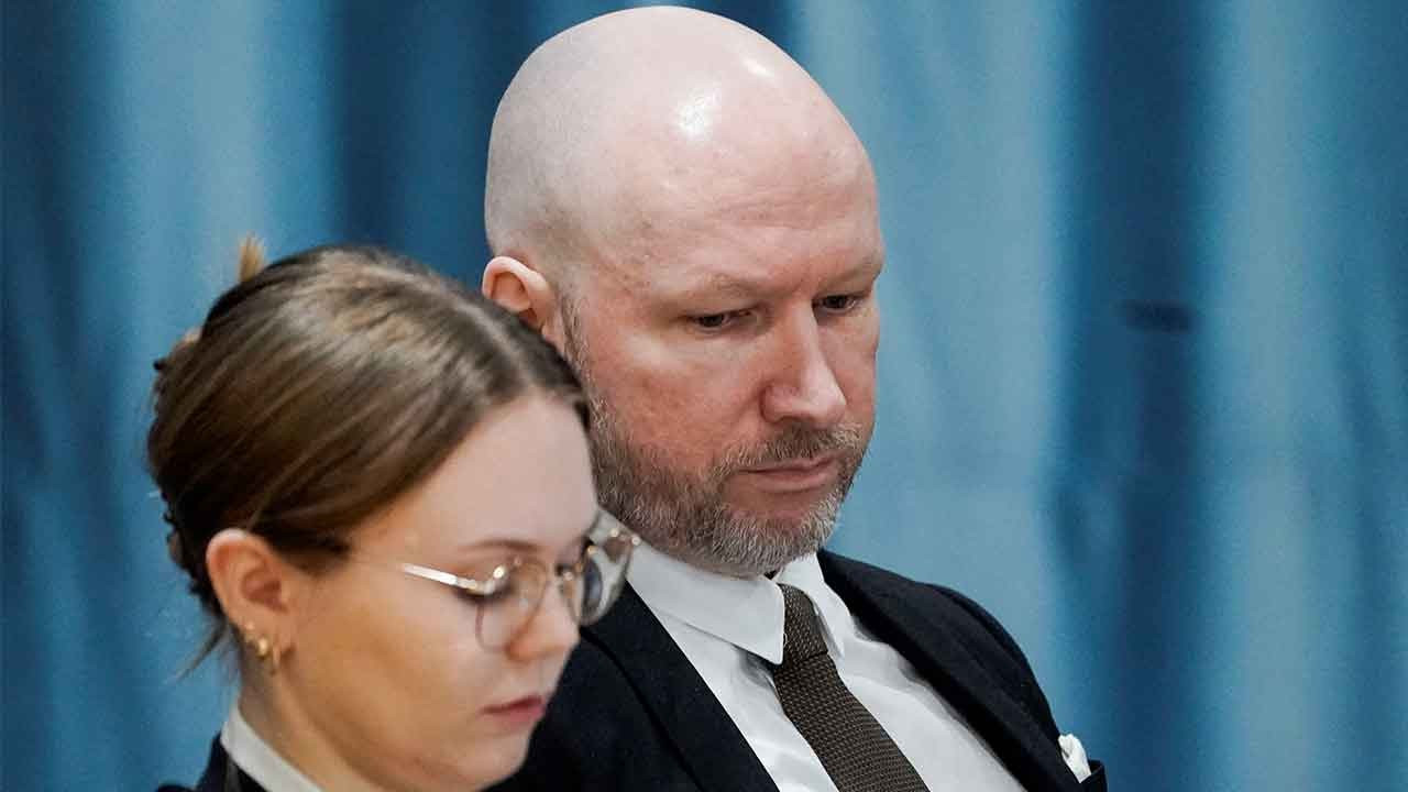77 kişiyi öldüren neo-Nazi, Norveç'e açtığı davayı kaybetti