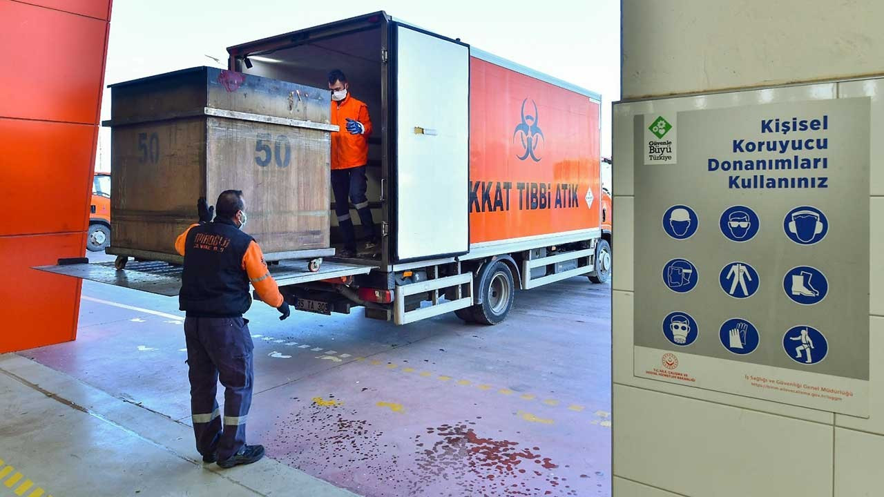 İzmir’de 4 yılda 30 bin ton tıbbi atık evsel atığa dönüştürüldü