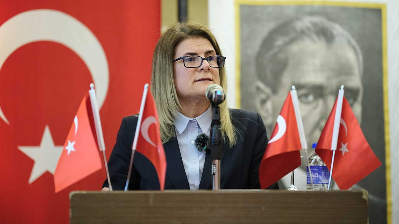 Eski İYİ Parti Balıkesir İl Başkanı'ndan CHP'li Ahmet Akın'a destek