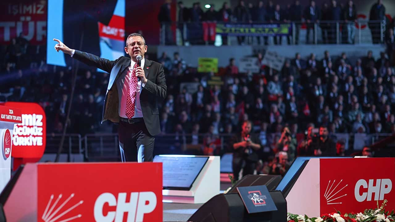 CHP'nin logosu değişti: Baykal ve Kılıçdaroğlu da değiştirmişti
