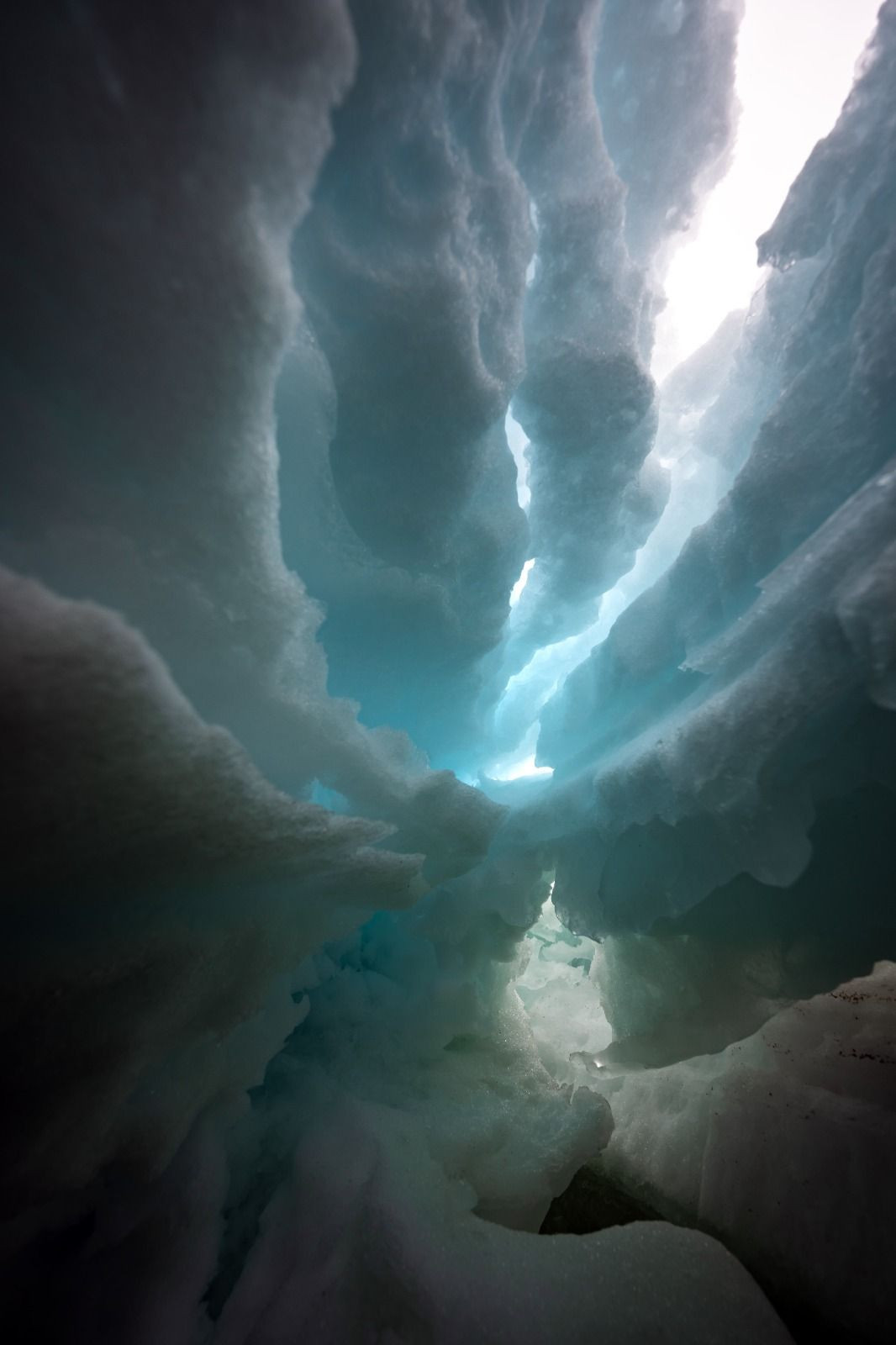 Buzulun içi fotoğraflandı: 'Dünyanın sonu olabilir' - Sayfa 4