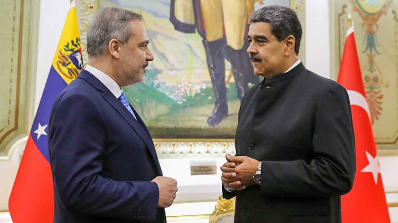 Fidan, Venezuela'da Maduro'yla görüştü: 'Bu yola birlikte devam ediyoruz'