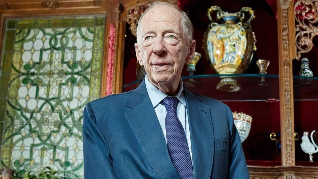 'Dünyayı yöneten' Lord Jacob Rothschild kimdir?
