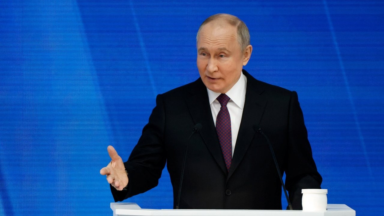 Putin: Batı'yı vuracak silahlara sahibiz ama Avrupa'ya saldırmayacağız