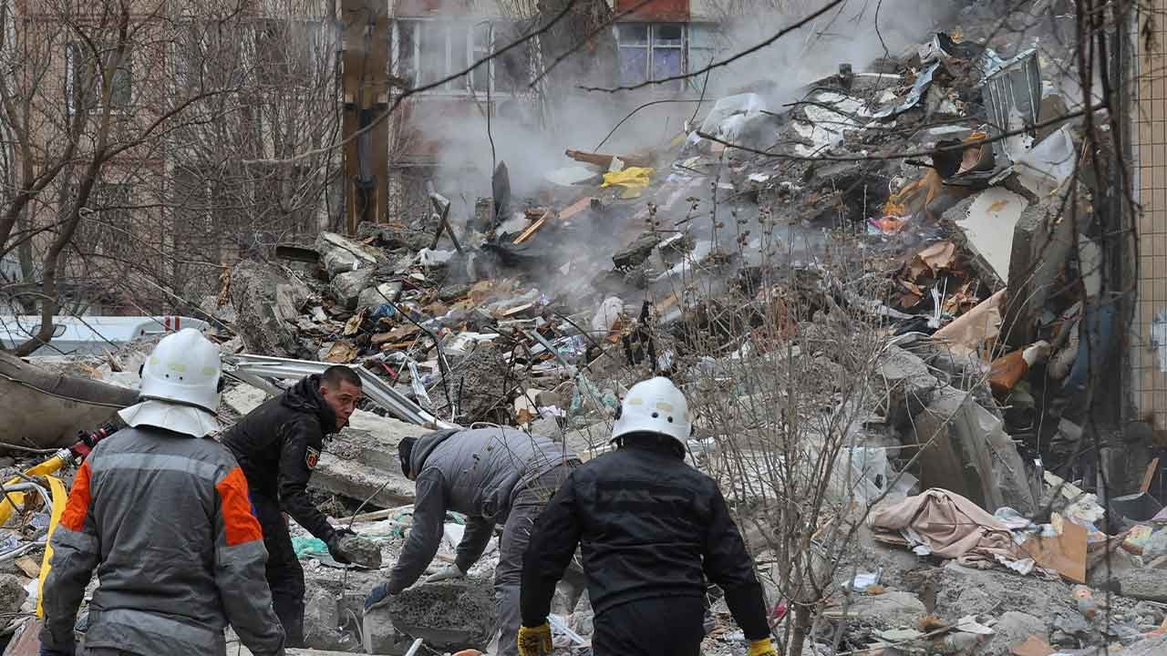 Ukrayna: Rusya Odessa'ya saldırdı, 4 kişi hayatını kaybetti