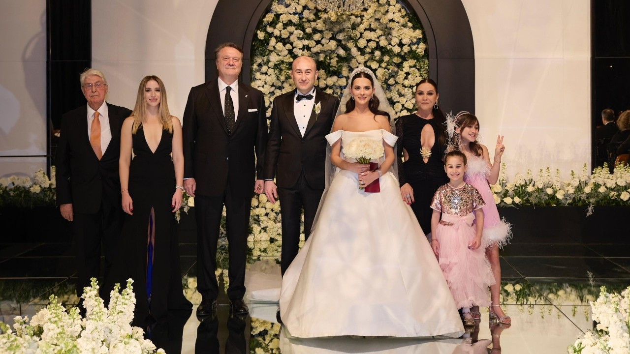 Beşiktaş Kulübü İkinci Başkanı Yücel, Nurşah Adalı'yla evlendi