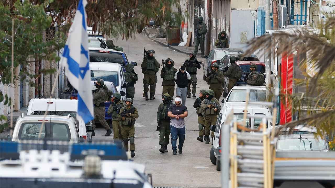 İsrail güçleri, Ramallah'ta 16 yaşındaki bir çocuğu öldürdü