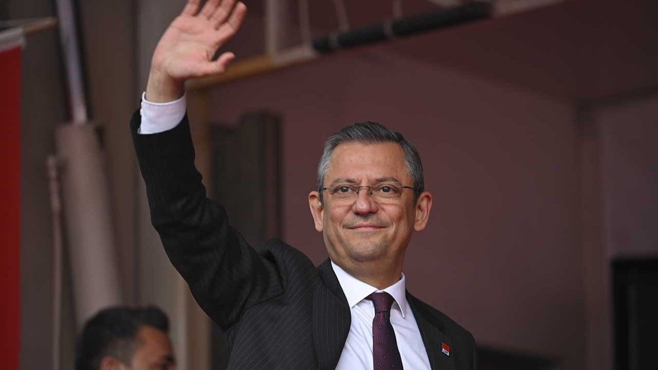 CHP Genel Başkanı Özel, Avrupa'ya gidiyor