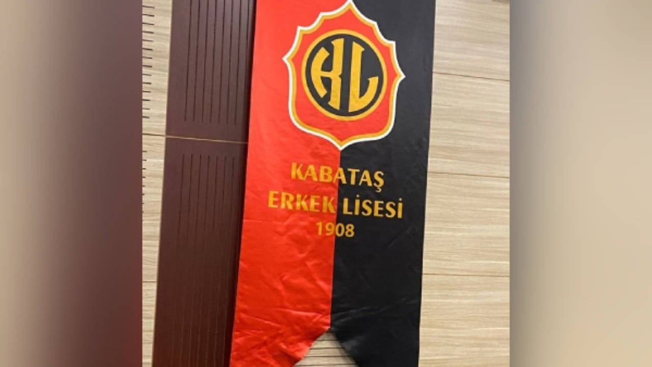 Logo davasını Kabataş Erkek Lisesi kazandı