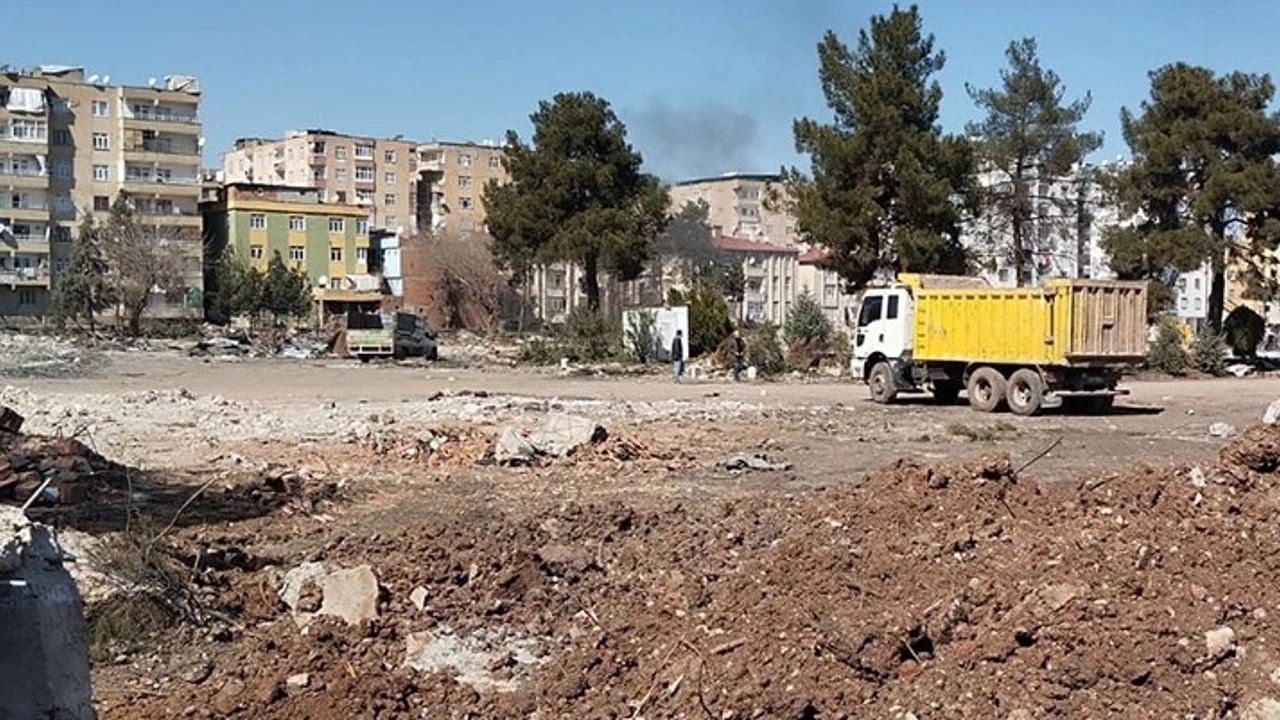 TOKİ Diyarbakır’ın göbeğindeki o arsayı sattı: Eski polis okulu arazisine site yapılacak