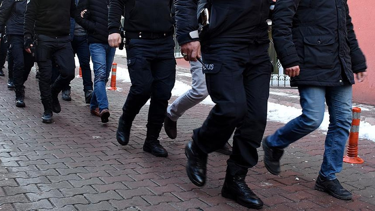 Konya'da 14 adrese kaçakçılık operasyonu