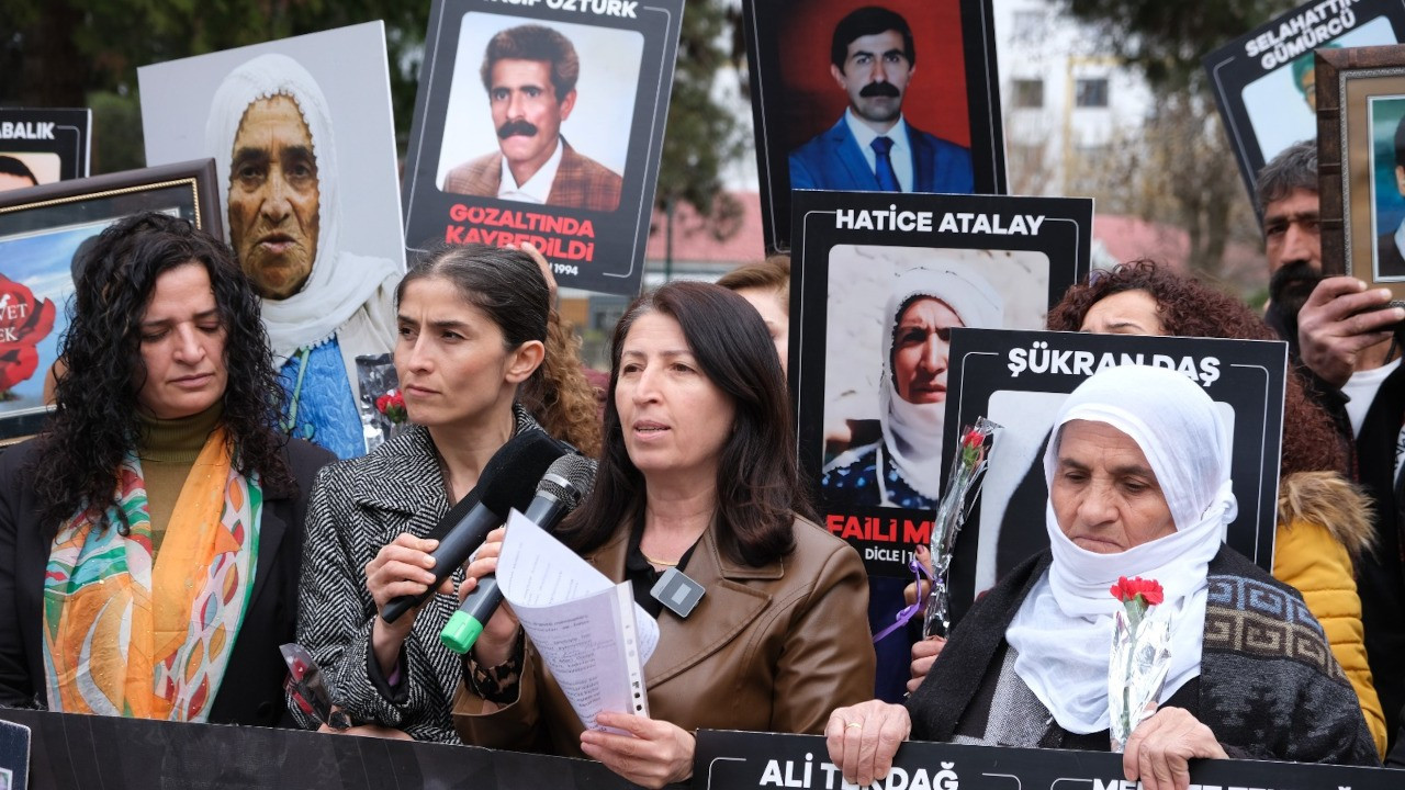 Diyarbakır'da kayıp yakınları Zozan Eren'i akıbetini sordu