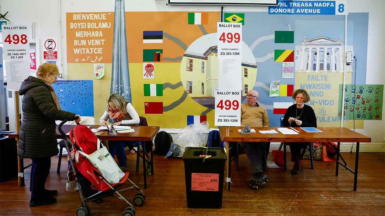 İrlanda'da Anayasa referandumundan 'hayır' çıktı