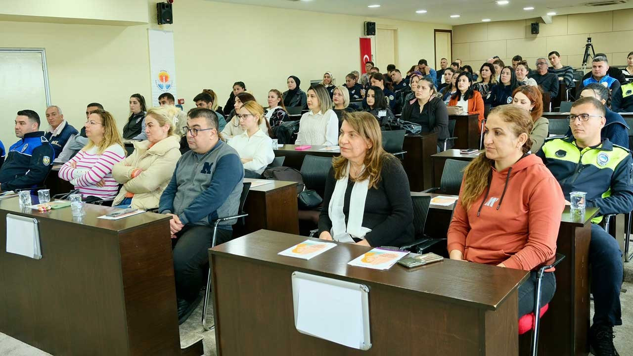 Adana Büyükşehir’den 'Toplumsal Cinsiyet Eşitliği Atölyesi'