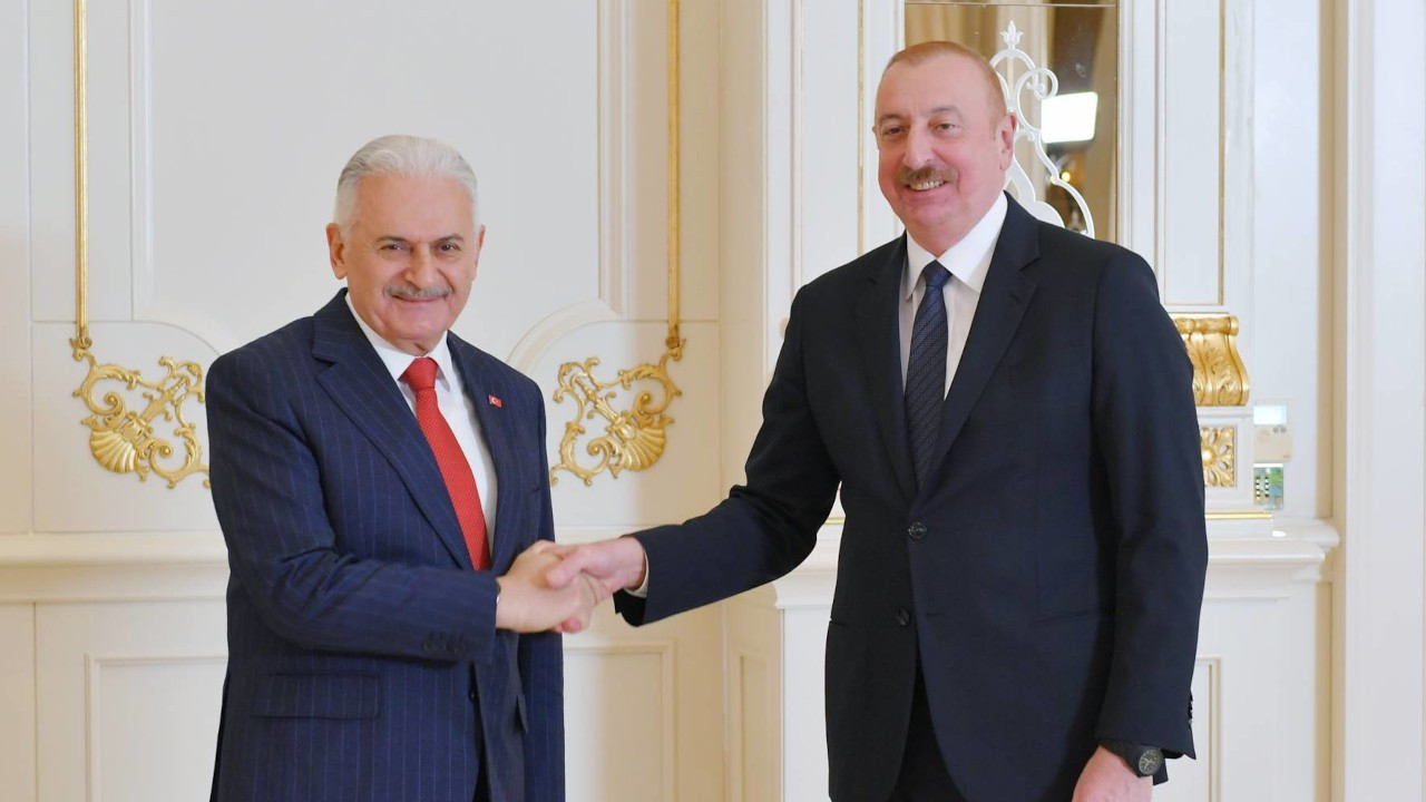 Azerbaycan Cumhurbaşkanı Aliyev, Binali Yıldırım'la görüştü
