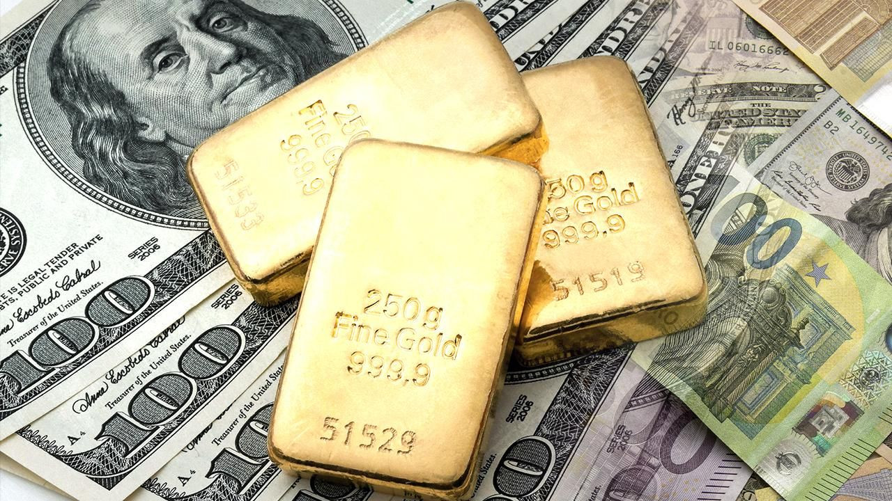 Altın, dolar ve euro 'serbest uçuşa' geçti: 13 Mart güncel fiyatlar - Sayfa 1