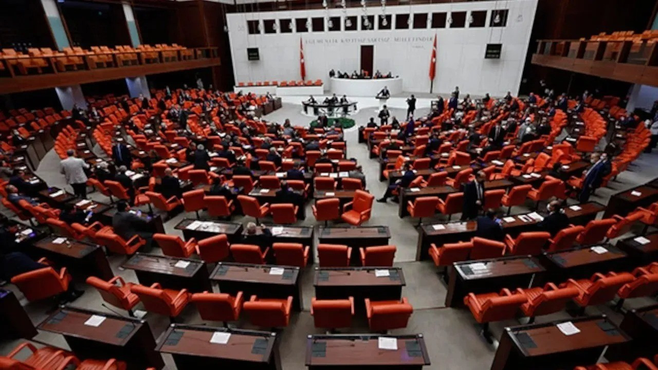 5 milletvekilinin dokunulmazlık fezlekesi Meclis'te