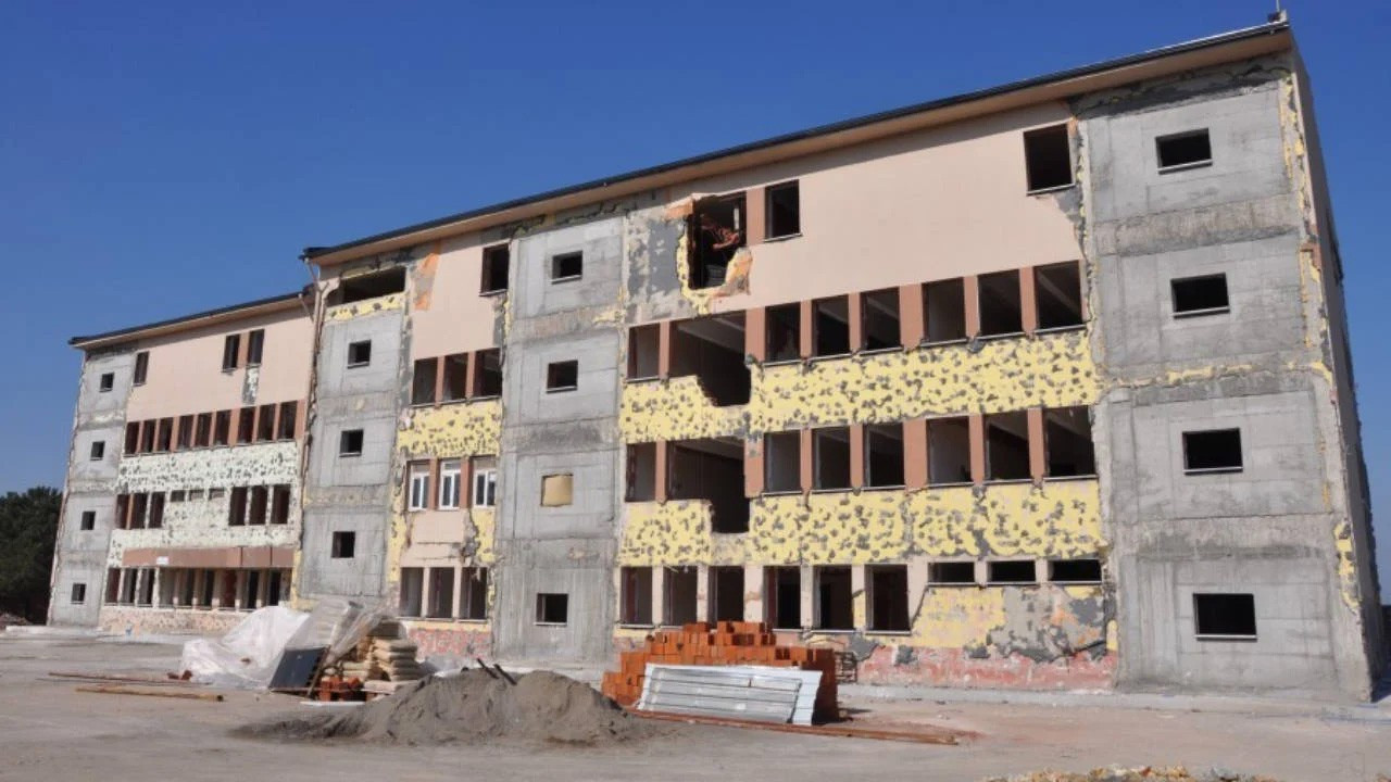 Bursa Milli Eğitim Müdürlüğü'nde yolsuzluk: 'Güçlendirilen okulların hurdaları yağmalanmış'