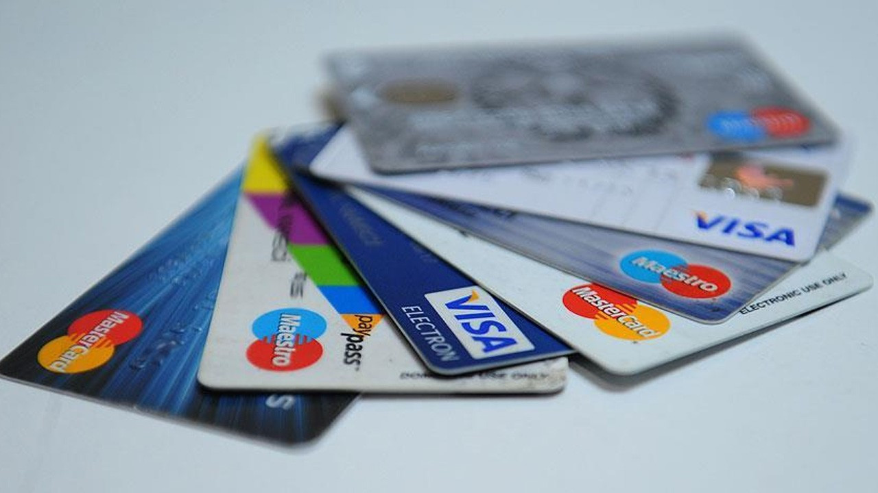 Kredi kartına sınır getirmek kime zarar verecek?