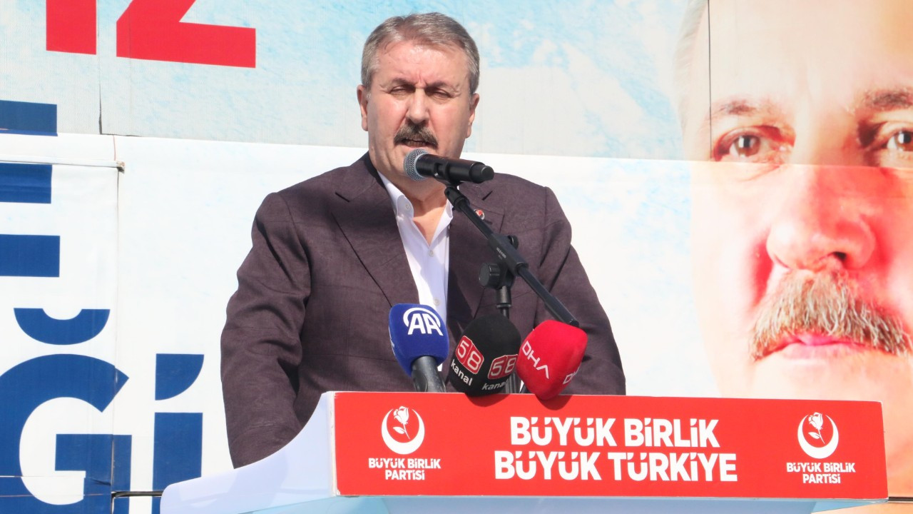 Destici, Bakan Şimşek'e çağrı yaptı: Çiftçinin mazotundan ÖTV, KDV’yi kaldır