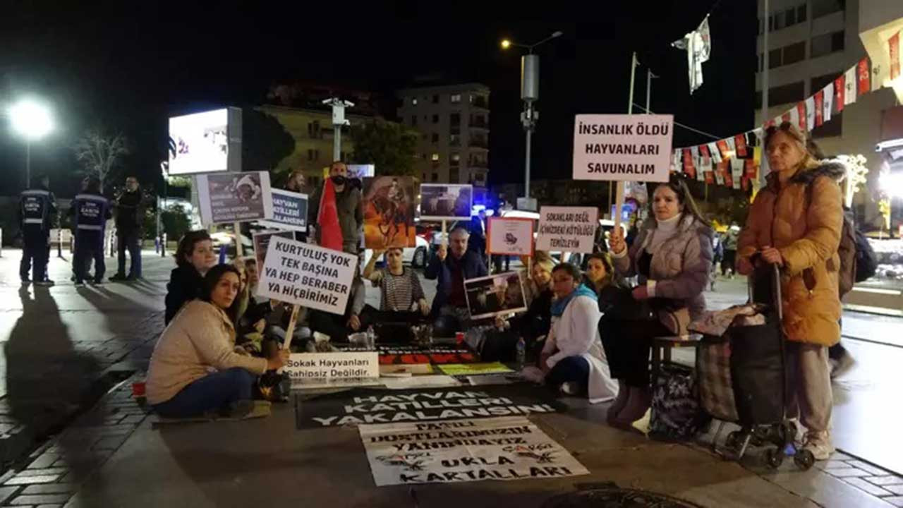 İzmir'de 'Eros için adalet' eylemi 5. gününde