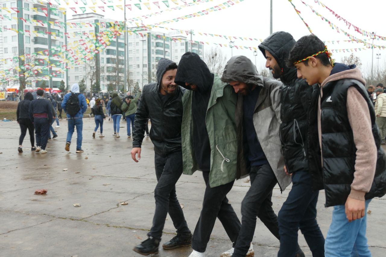 Diyarbakır Newroz'u: Zana, Demirtaş, yağmur ve halay... - Sayfa 12