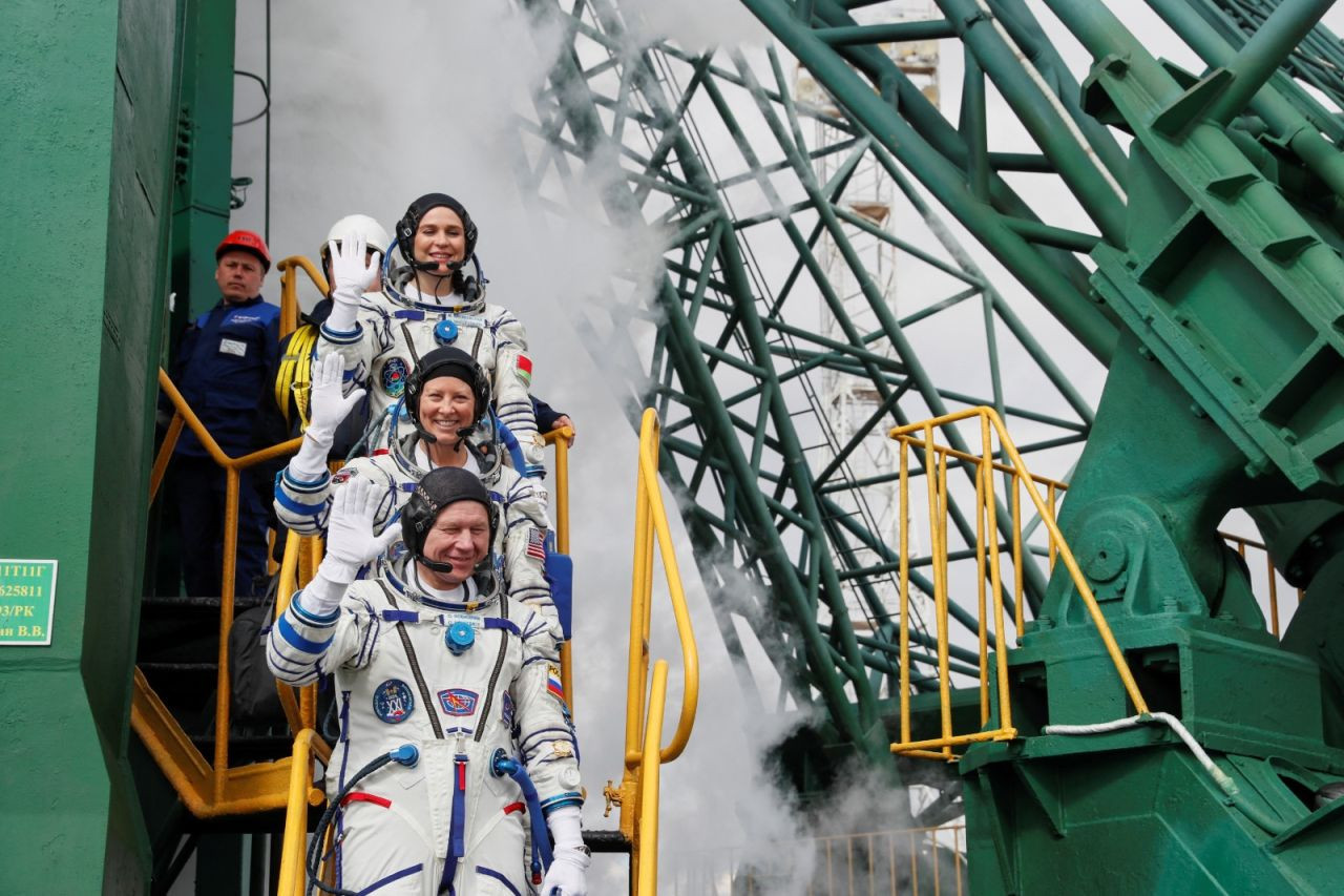 Soyuz, ikinci denemede uzaya fırlatıldı: Yolculuk 50 saat sürecek - Sayfa 1