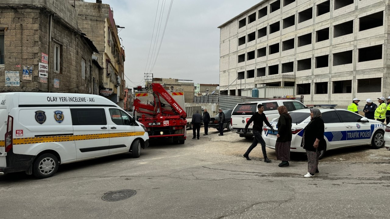 Antep'te okul servisinin çarptığı kişi yaşamını yitirdi