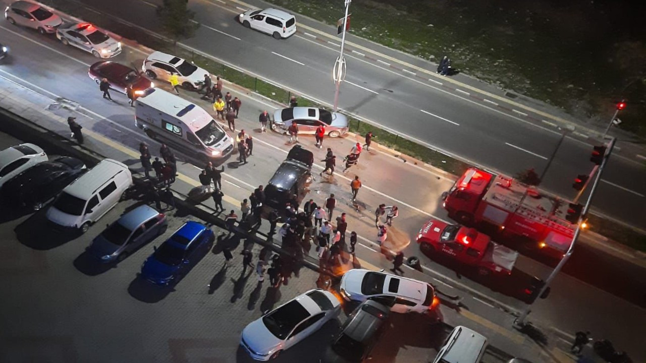 Siirt'te altı araç kaza yaptı, kimse yaralanmadı