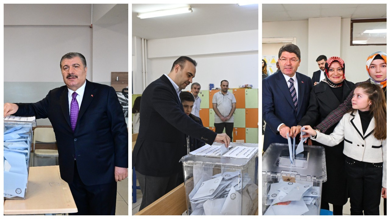 Adalet Bakanı Amasra'da, Sanayi ve Sağlık Bakanları ise İstanbul'da oylarını kullandı