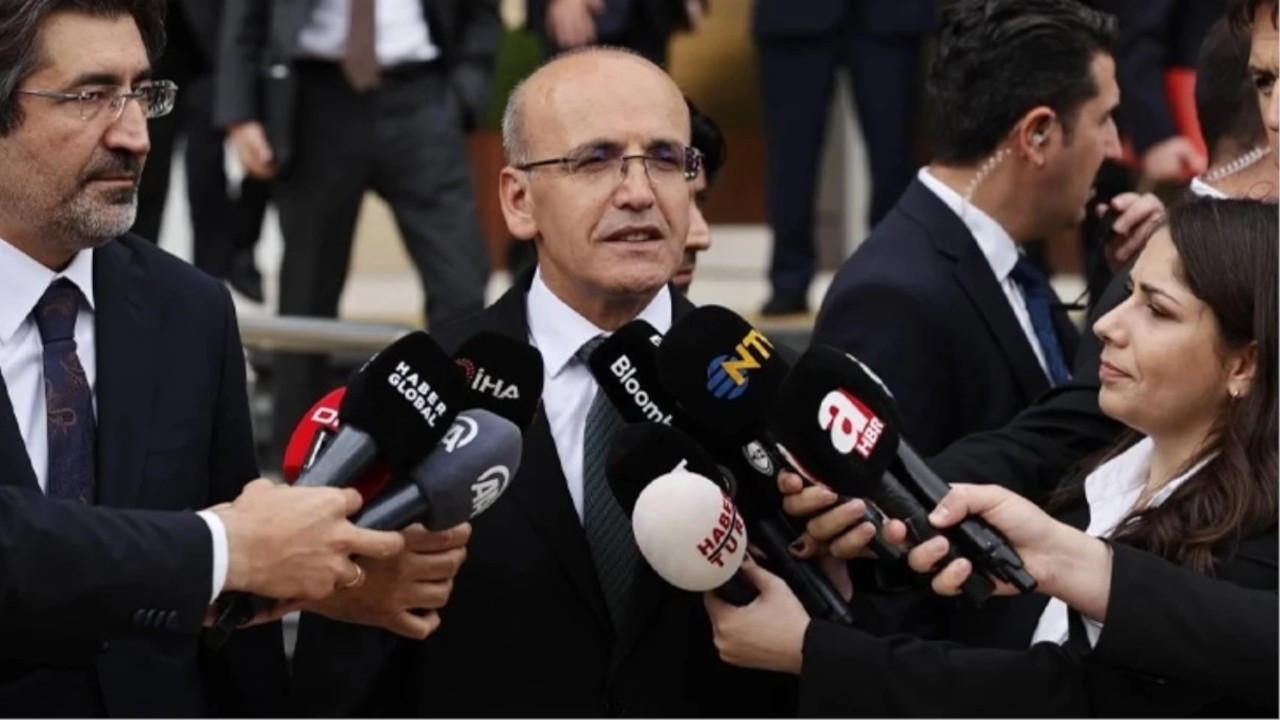 Yetkin: AK Partililerin en çok suçlamak istedikleri isim Mehmet Şimşek
