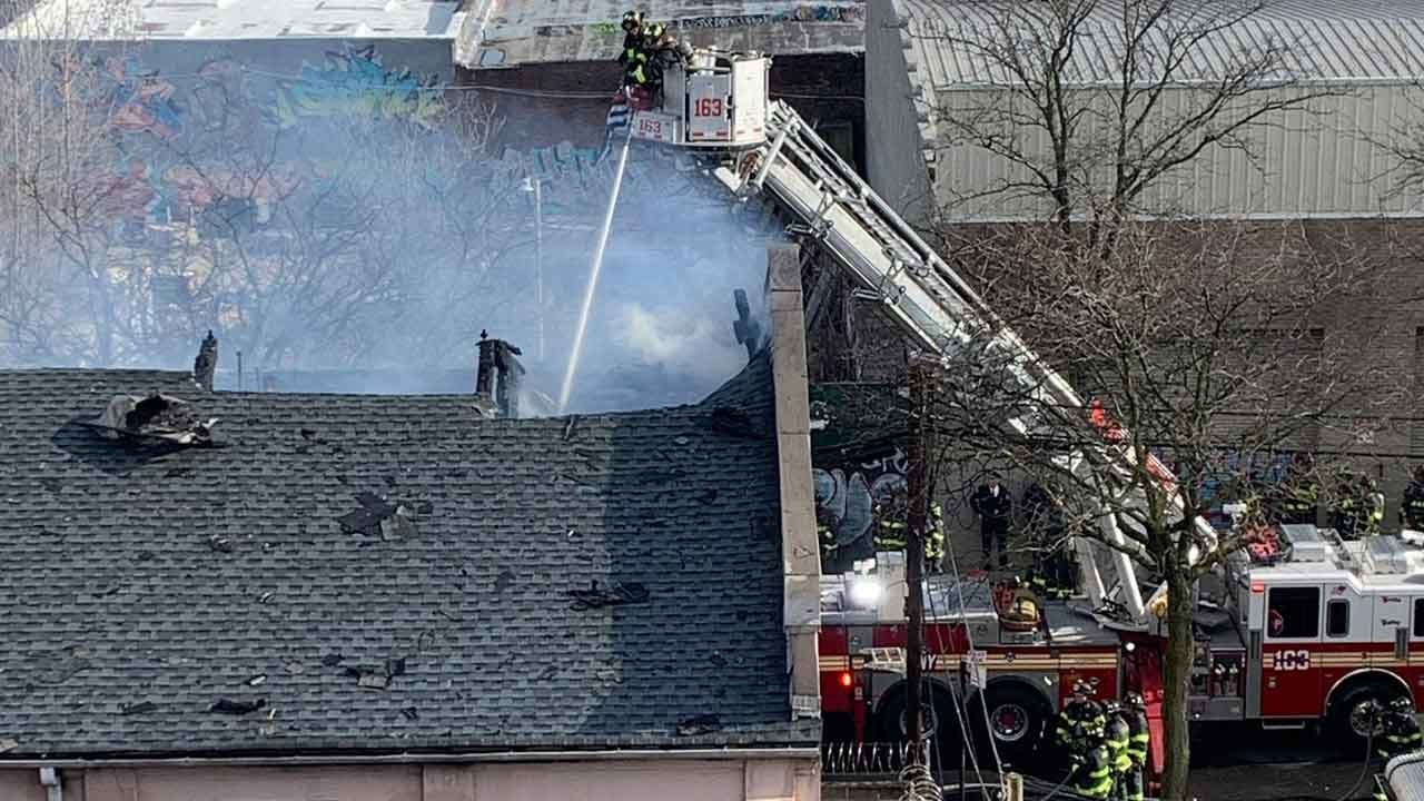 New York'ta Paskalya ayini sırasında kilisede yangın: 5 yaralı