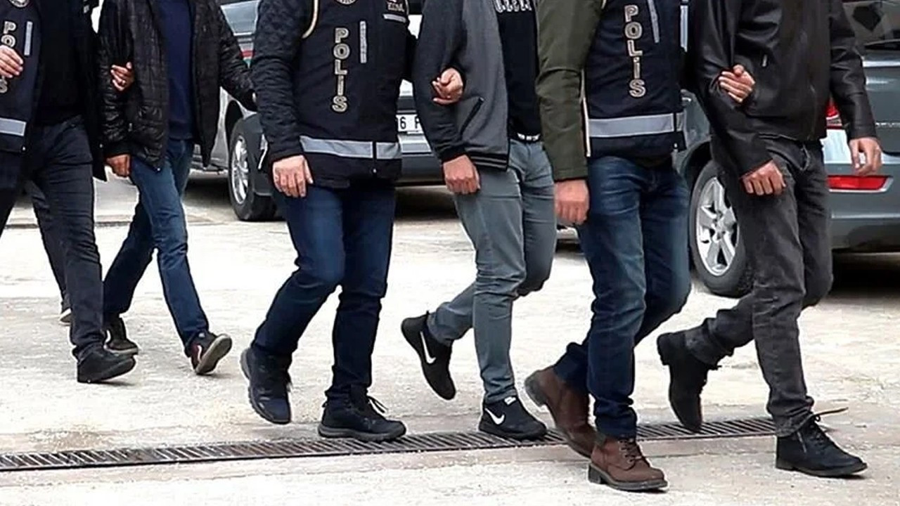 Adana'da operasyon: 252 şüpheliden 52'si tutuklandı